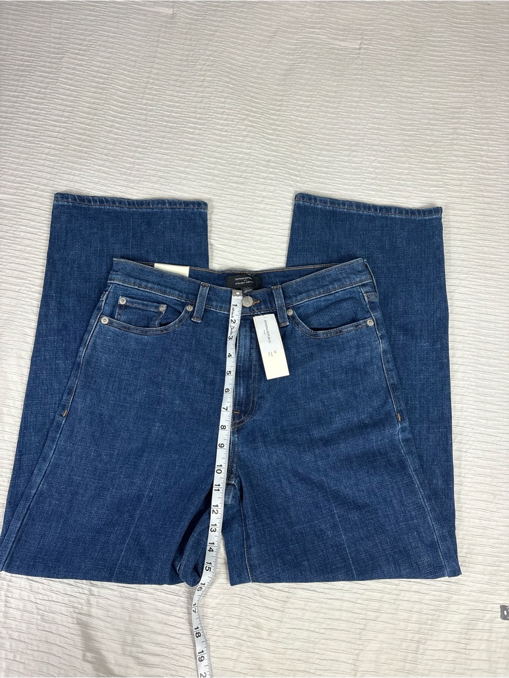 Banana Republic Wide-Leg Jeans in Deep Blue Denim - Picture 7 of 11